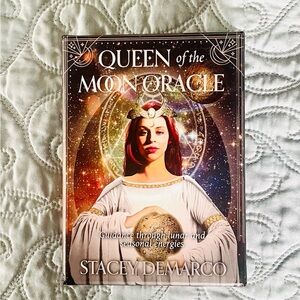 Queen of the Moon Oracle Deck mint condition!